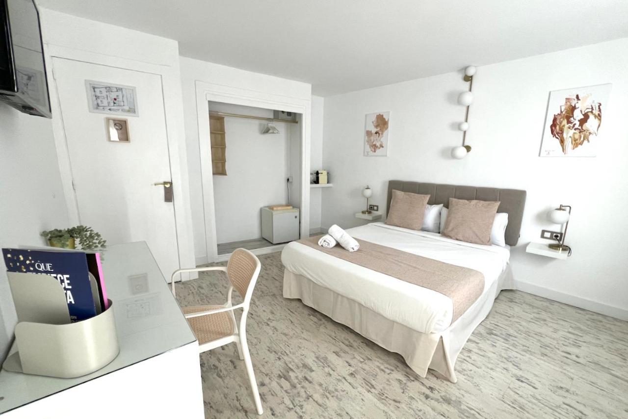 Hotel Aldara Sitges Extérieur photo