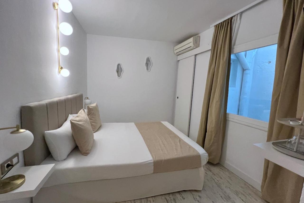 Hotel Aldara Sitges Extérieur photo