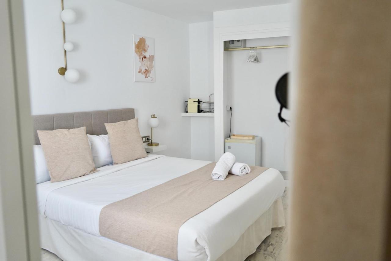 Hotel Aldara Sitges Extérieur photo