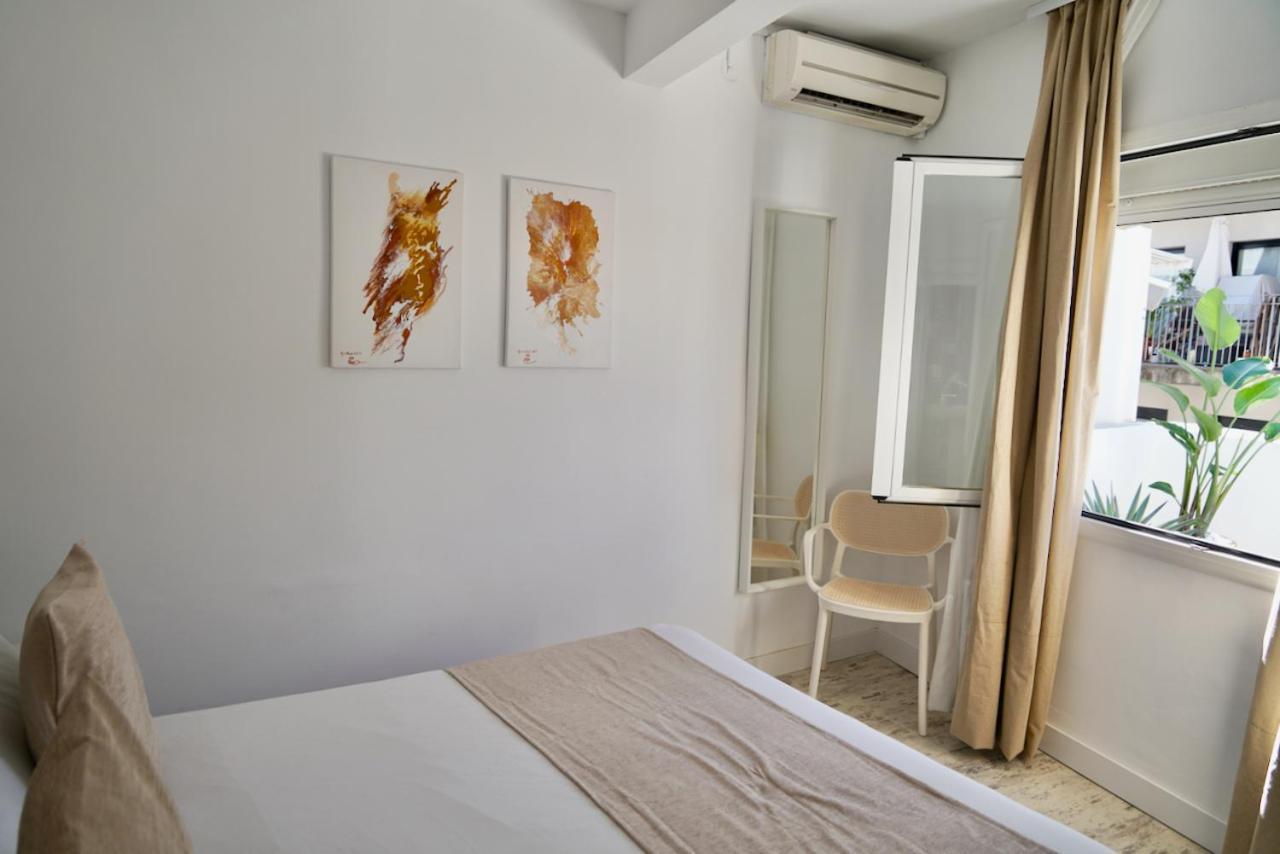Hotel Aldara Sitges Extérieur photo